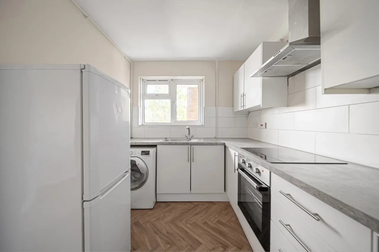 Temple Hill, Dartford, DA1 5HX, photo 17