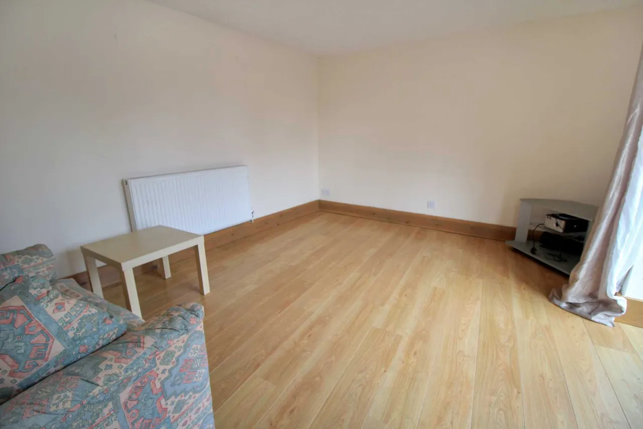 Chapel Close, Clifton, OX15, photo 6