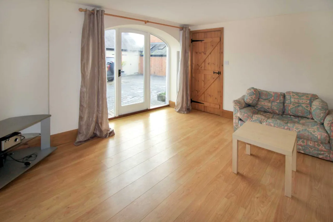 Chapel Close, Clifton, OX15, photo 5