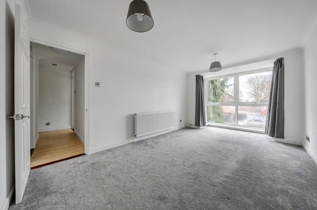Longlands Road, Sidcup, DA15 7LG, photo 2