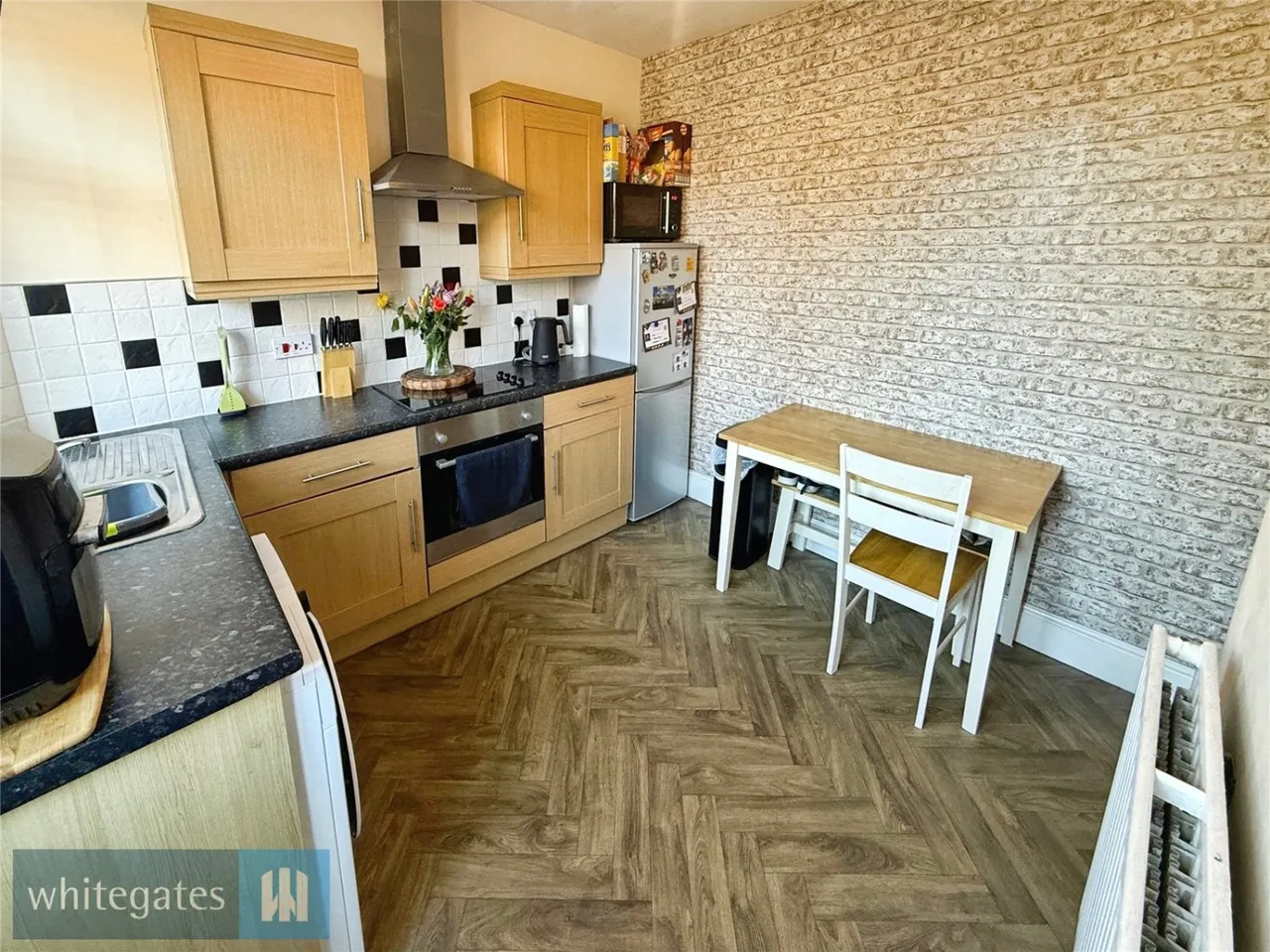 Station Road, Darton, S75, photo 5
