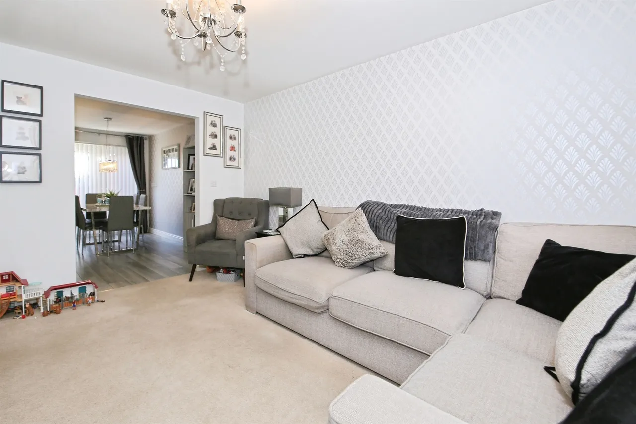 Violet Avenue, Peterborough, PE7, photo 6