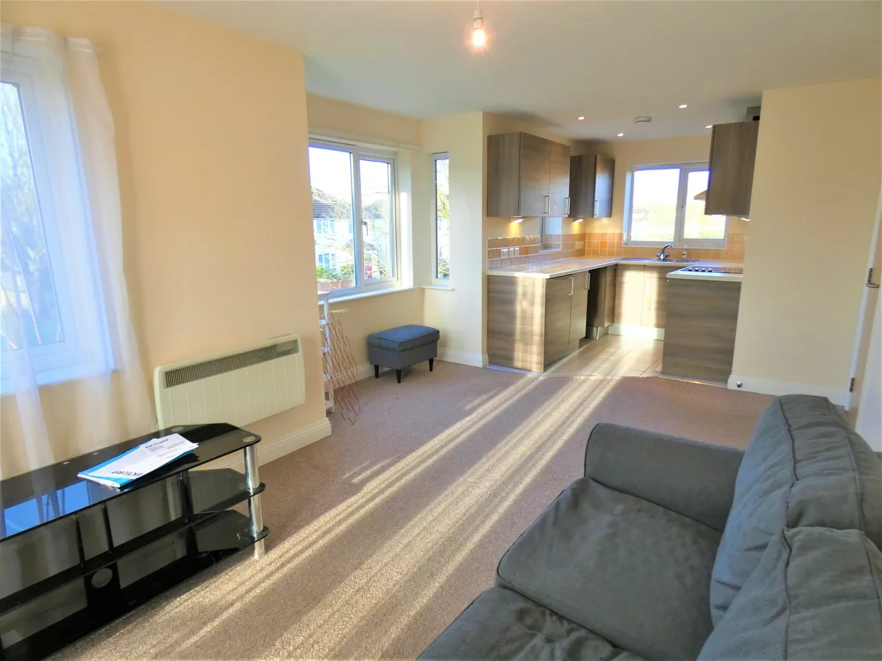 Meadow Road, Farnborough, Hampshire, GU14 8FE, photo 4