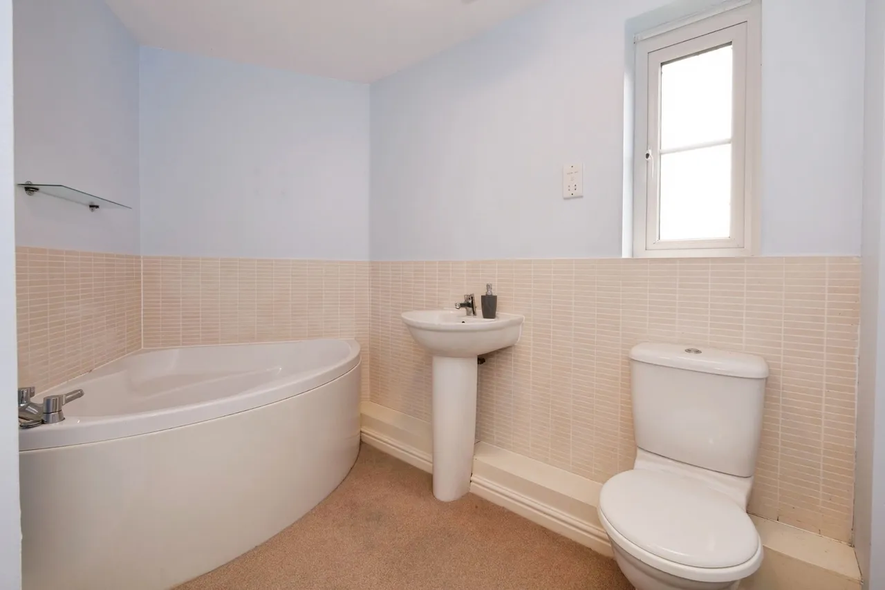 Ffordd Cambria, Pontarddulais, SA4, photo 15