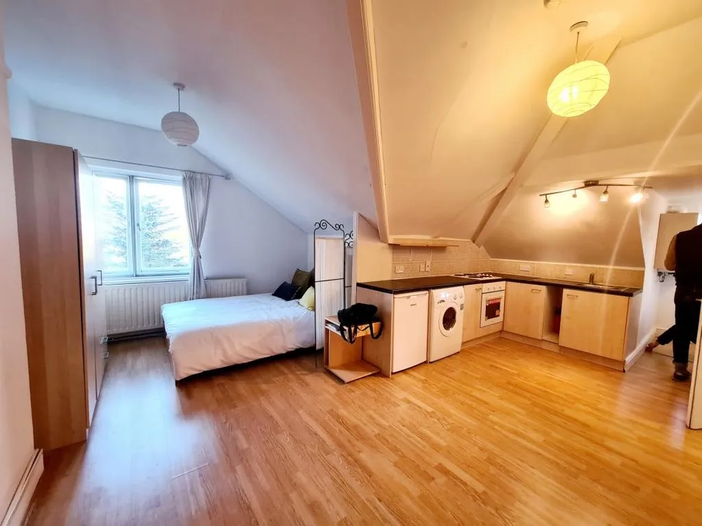 Great North Road, Highgate, N6 4LU, photo 3