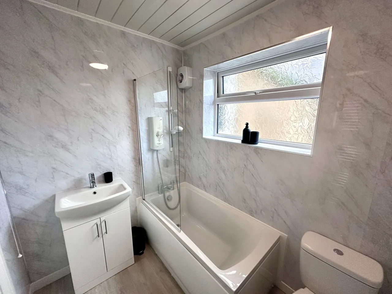Ronald Avenue, Llandudno Junction, LL31, photo 9