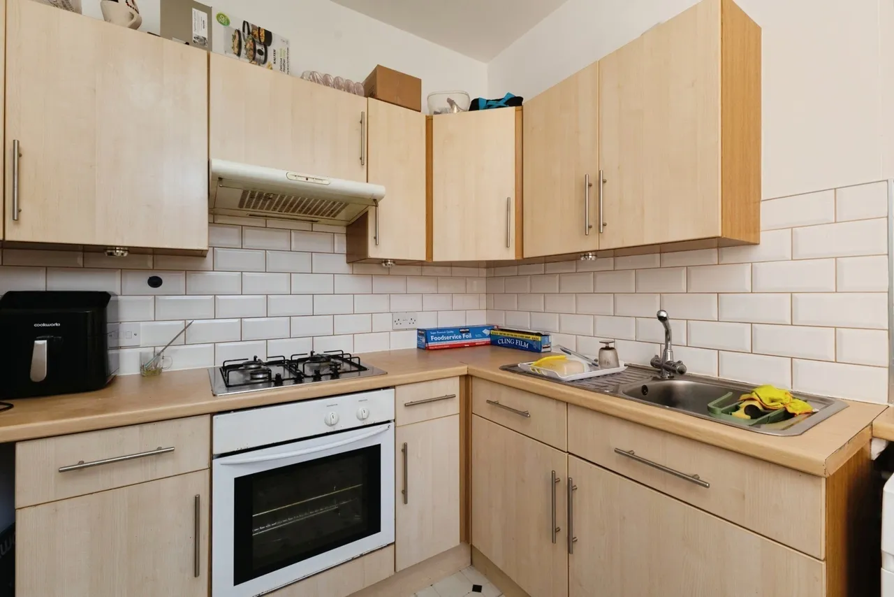 Hanham Road, Kinsgwood, Bristol, BS15, photo 6