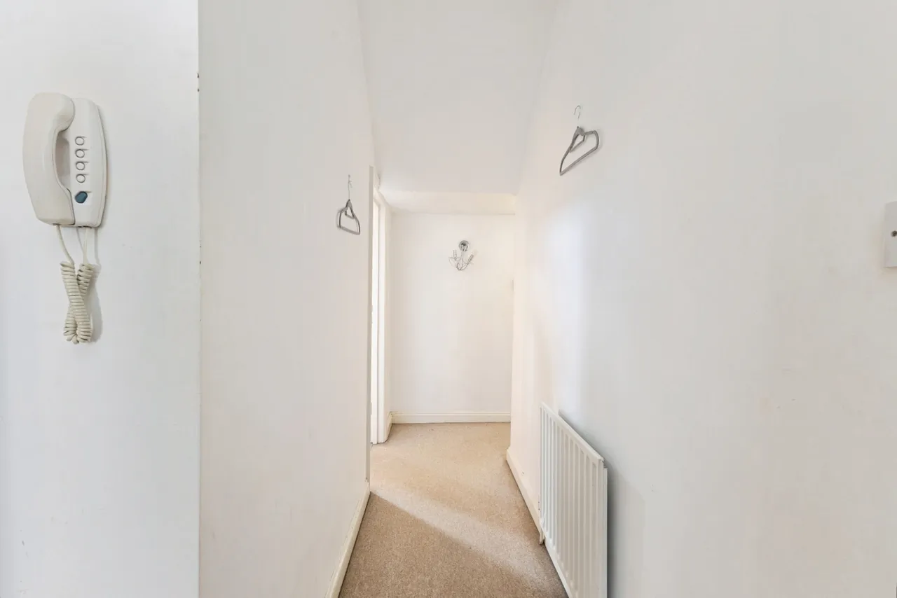 Hanham Road, Kinsgwood, Bristol, BS15, photo 4