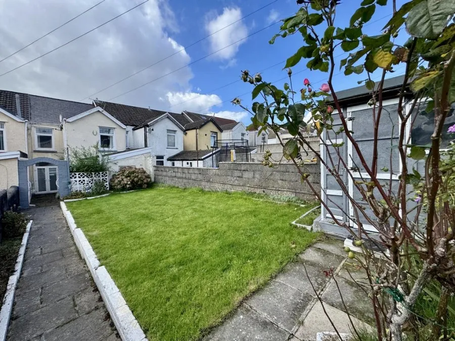 Williams Place, Penydarren, CF47, photo 21
