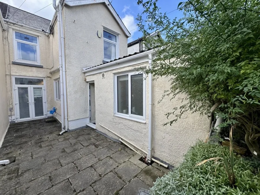 Williams Place, Penydarren, CF47, photo 24