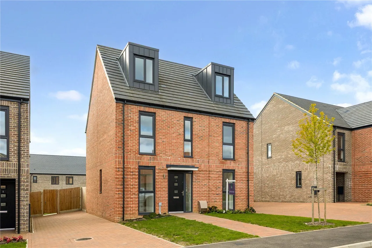 5 bed house for sale — Southfields, Conrad Road, Witham, CM8