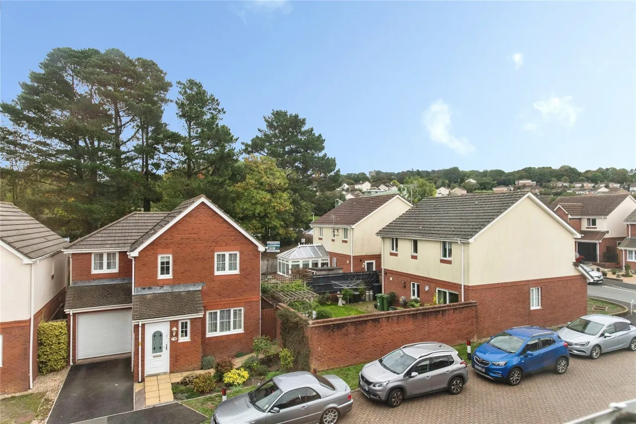 Woodmans Crescent, Honiton, EX14, photo 17