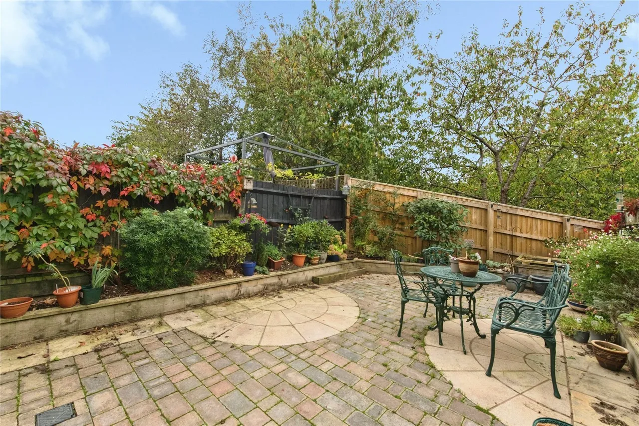 Woodmans Crescent, Honiton, EX14, photo 14