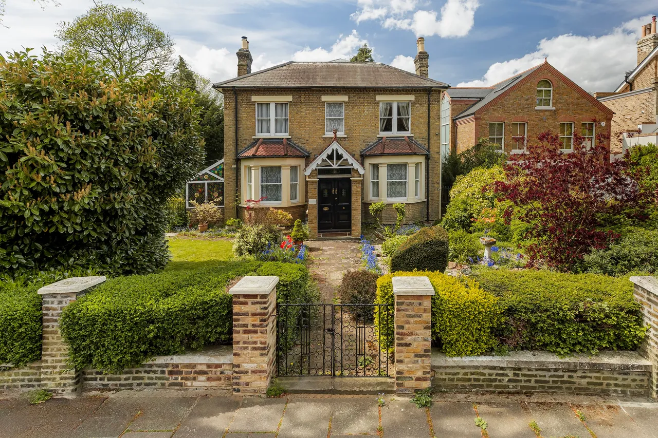 Ailsa Road, Twickenham, Richmond, South West London, photo 2