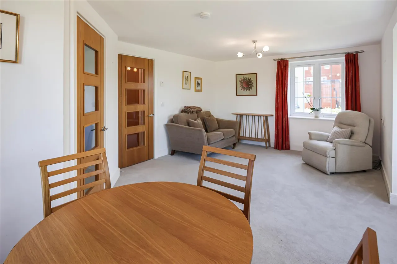 South Road, Saffron Walden, CB11, photo 2