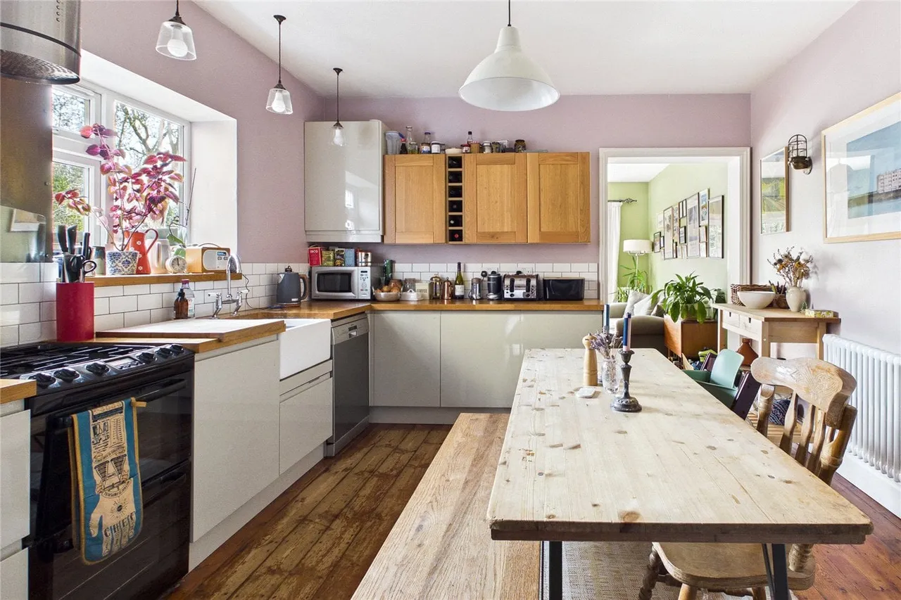 Kingsmead Road, London, SW2, photo 12
