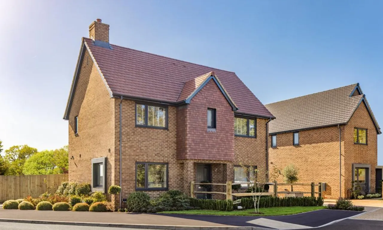 4 bed property for sale, North Mundham, Chichester, PO20