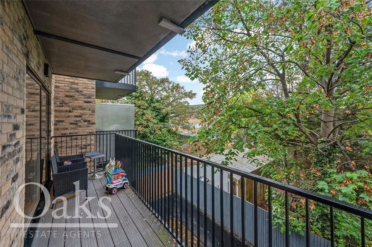 Bensham Grove, Thornton Heath, CR7, photo 8