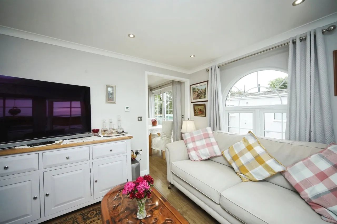 Station Road, Norton Fitzwarren, TA2, photo 11