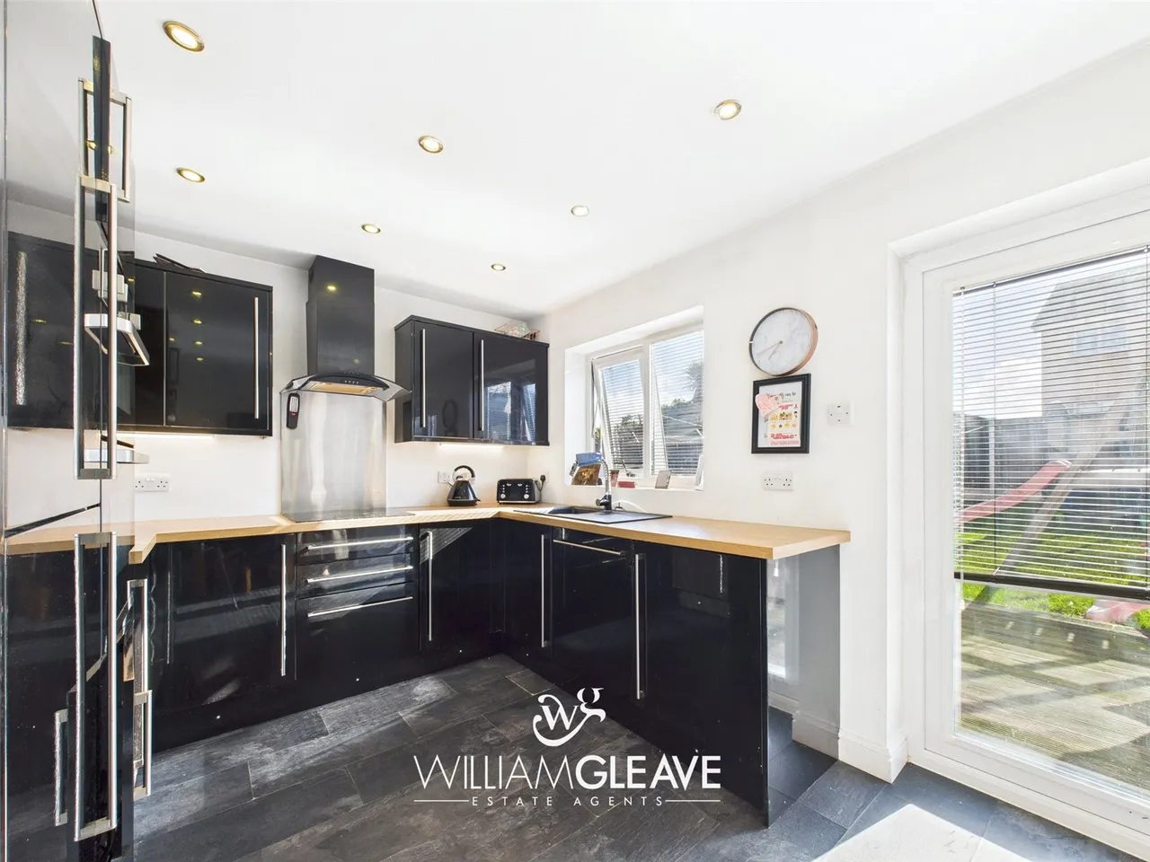 Vermeer Close, Connah's Quay, CH5, photo 9