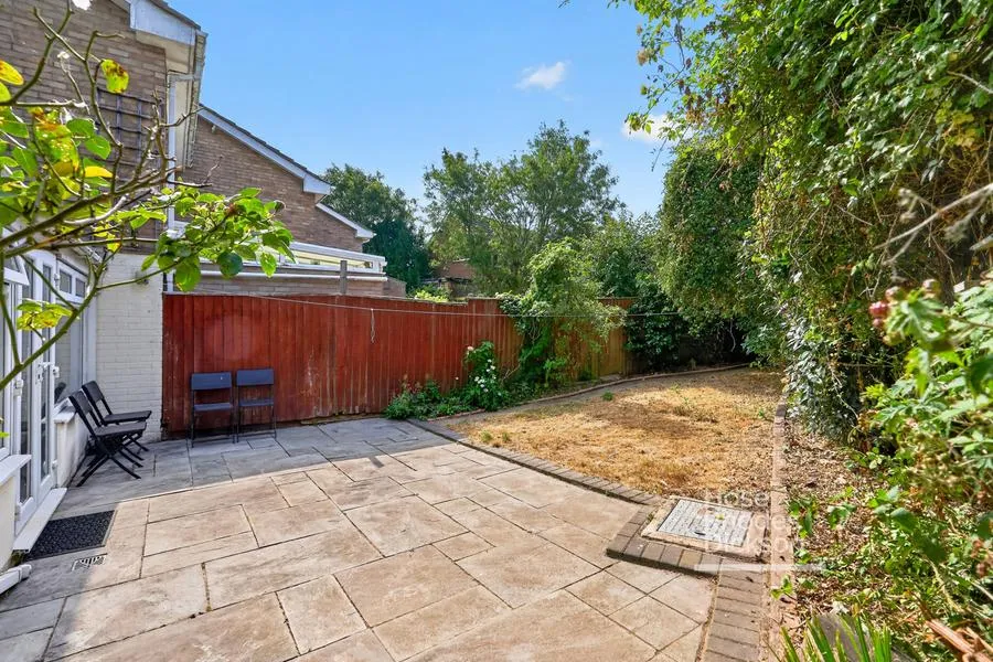 Place Side, Cowes, PO31, photo 14