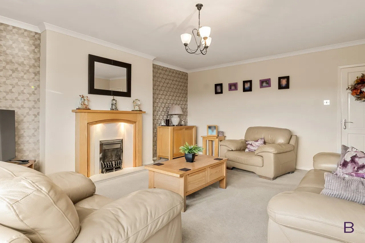 Hillcrest Road, Thornton, BD13, photo 6