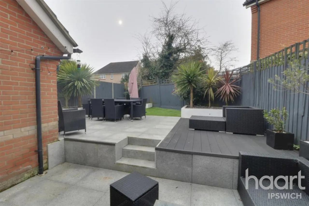Keytes Way, Great Blakenham, IP6, photo 12