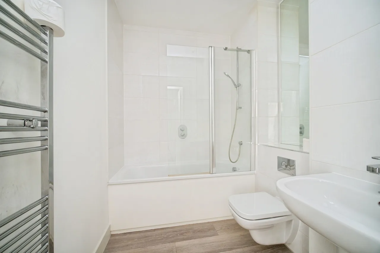 The Ring, Bracknell, RG12, photo 9