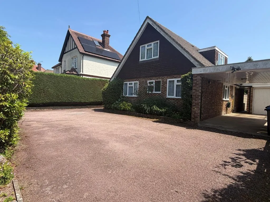 4 bed house for sale, Hillbury Road, Warlingham