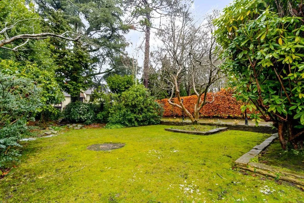 Hillbury Road, Warlingham, photo 28