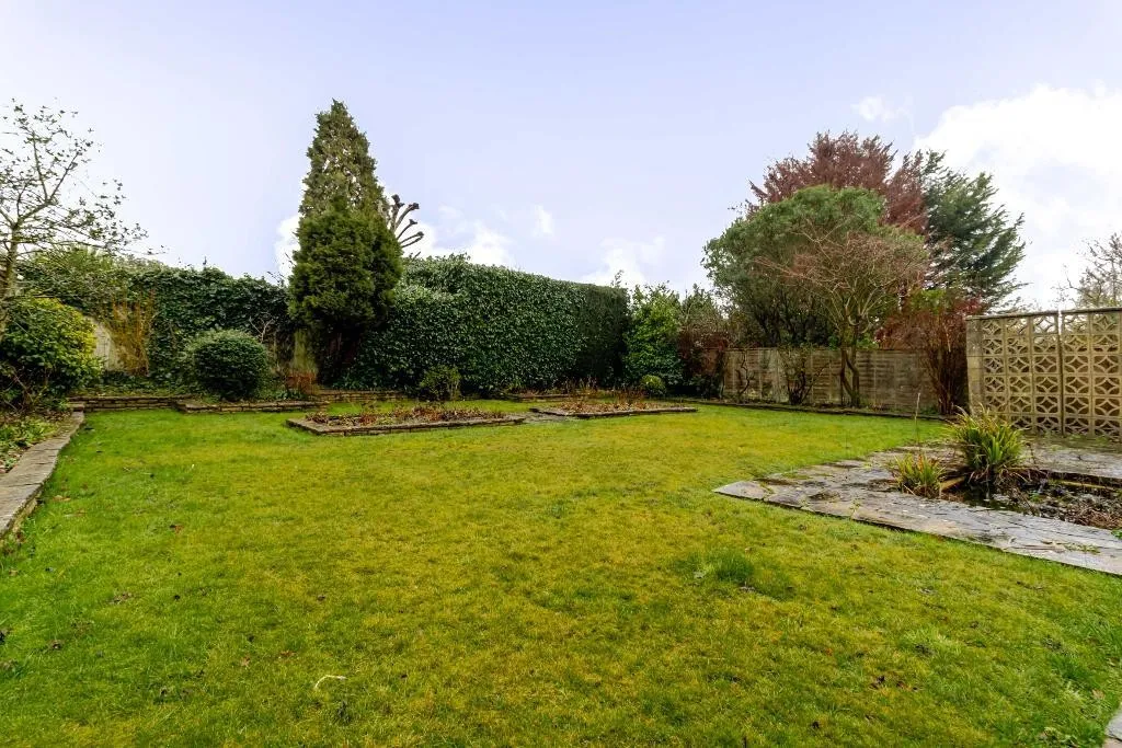 Hillbury Road, Warlingham, photo 26