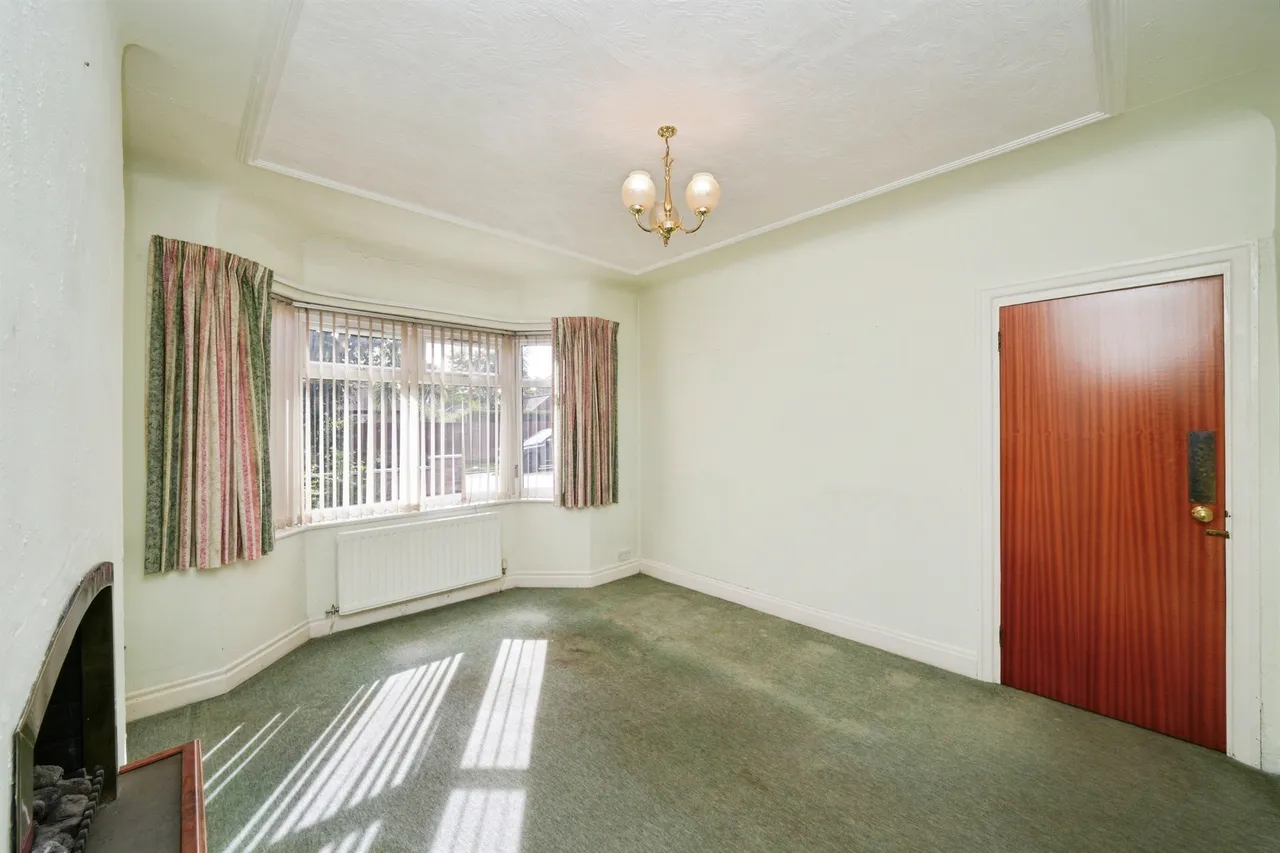 Pine Avenue, Wirral, photo 4