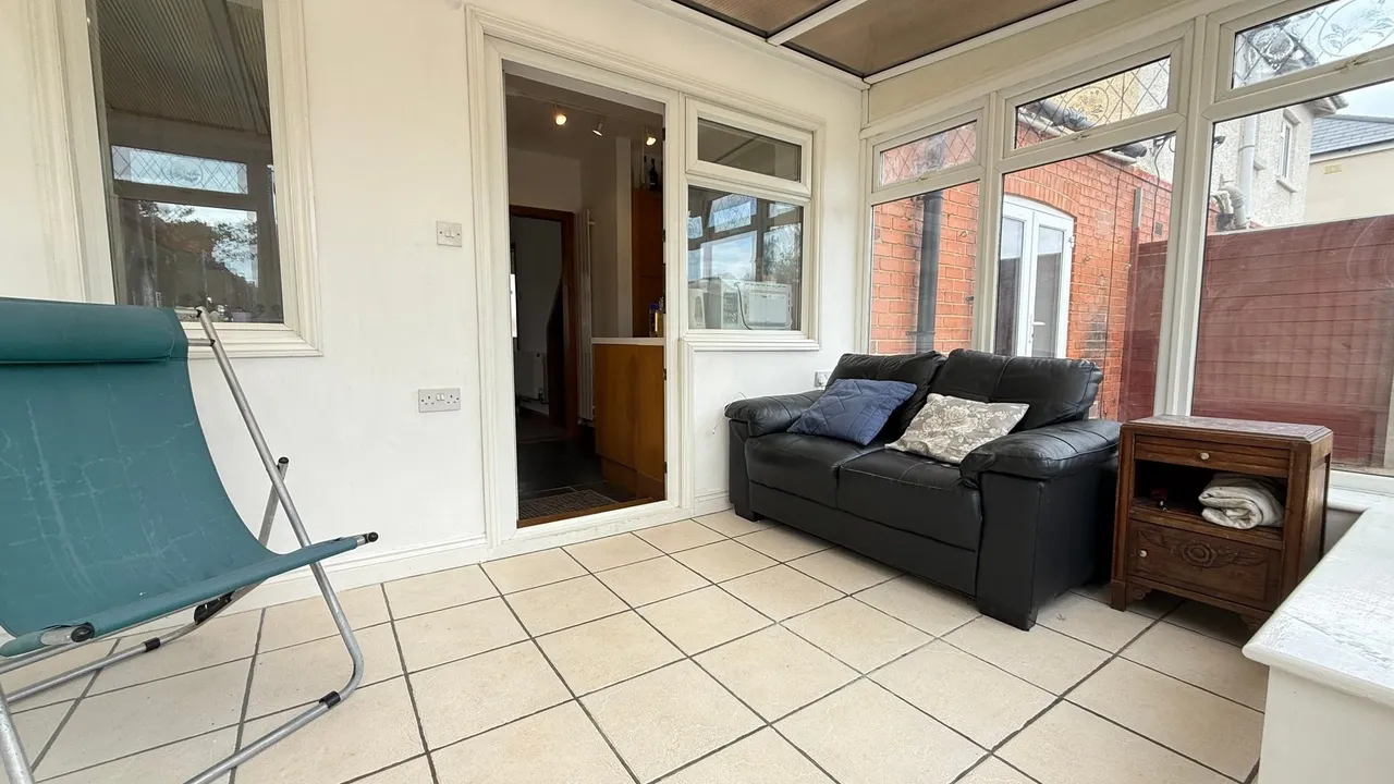 George Street, Bourne, PE10, photo 10