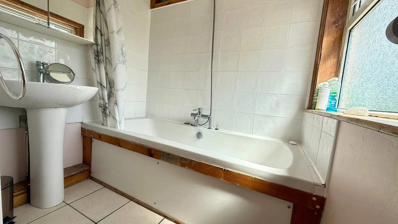 George Street, Bourne, PE10, photo 13