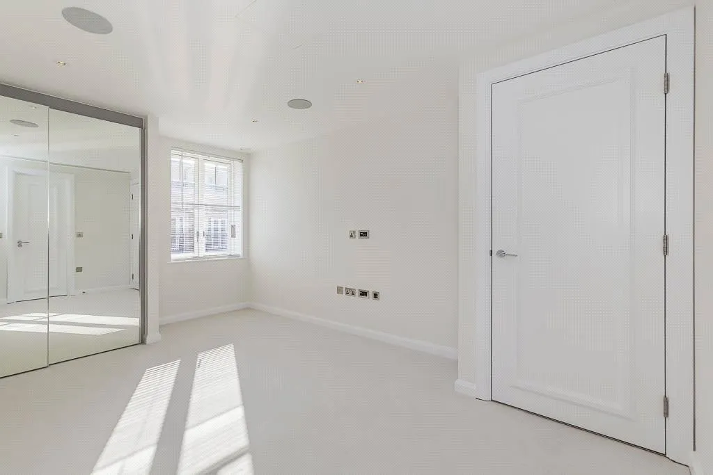 Carnwath Road, London, SW6 3HW, photo 3
