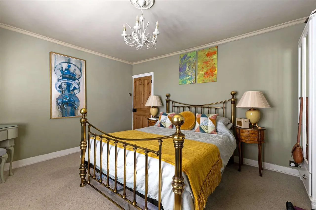 Nelson Place, Lymington, Hampshire, SO41 3RT, photo 11