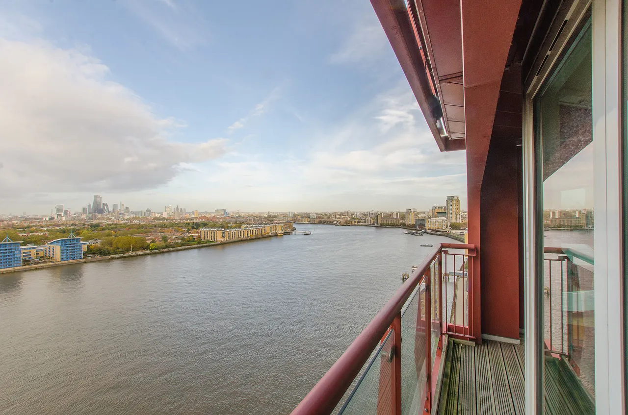London, E14, photo 8