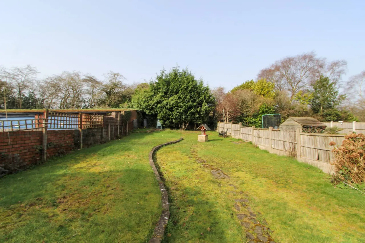 Queslett Road East, Sutton Coldfield, Sutton Coldfield, B74 2EX, photo 19