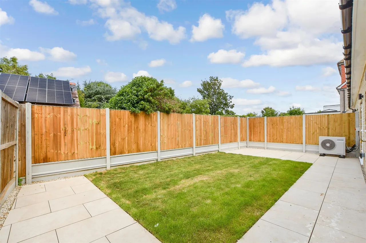 Stanley Road, Broadstairs, CT10, photo 11