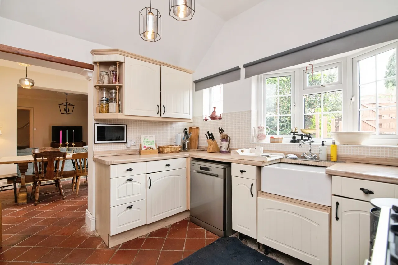 Beecher Road, Halesowen, B63, photo 6