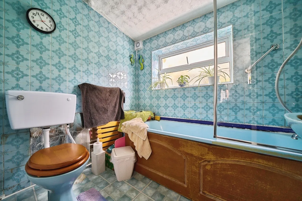 Chester Road, LONDON, London, E16, photo 17