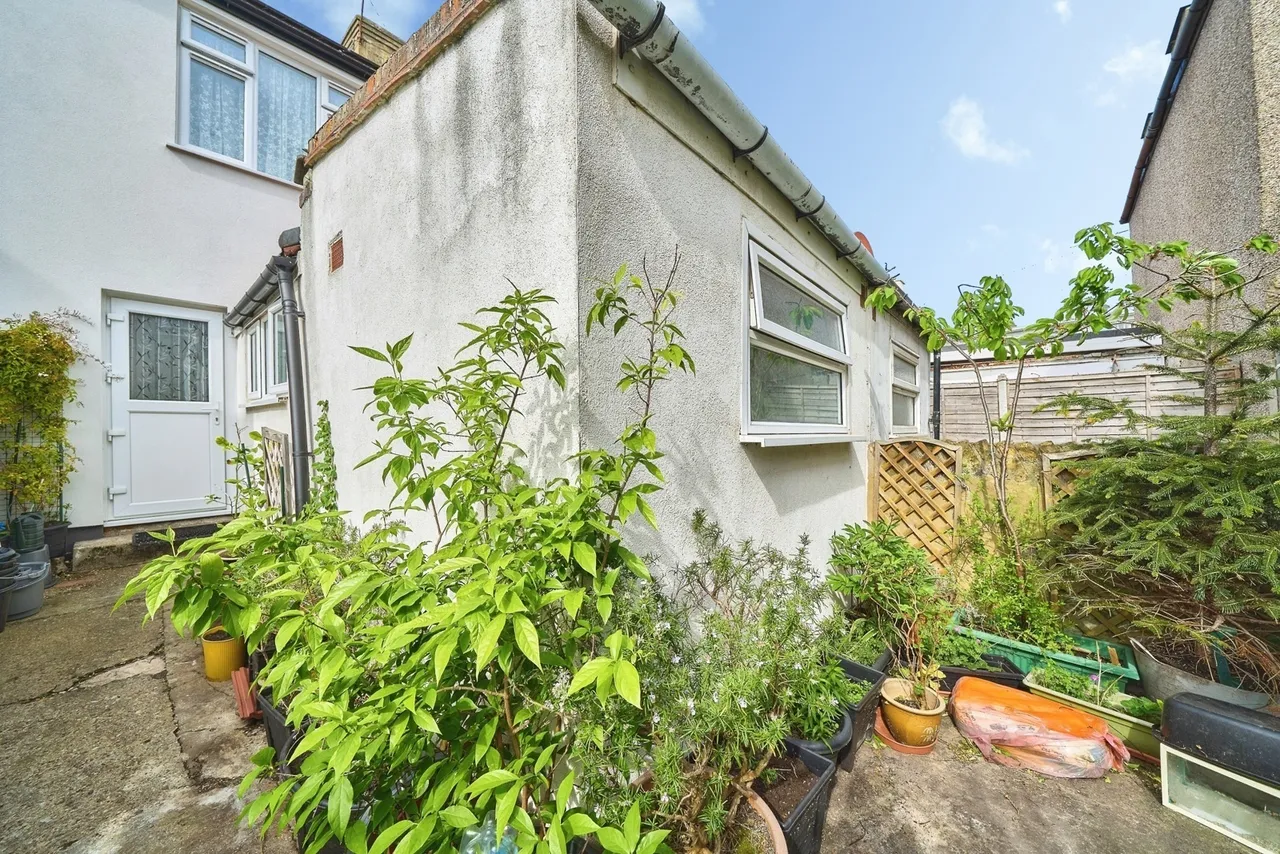 Chester Road, LONDON, London, E16, photo 18