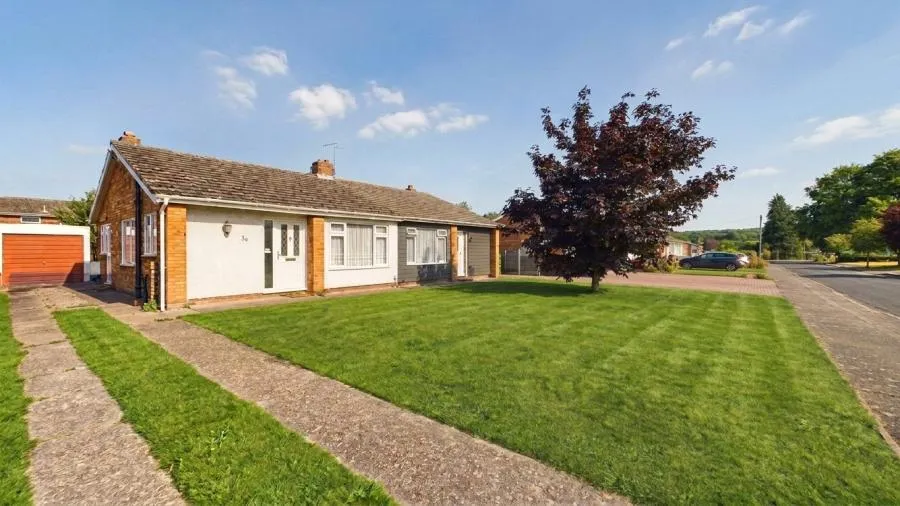 2 bed house for sale, Lowefields, Earls Colne, CO6
