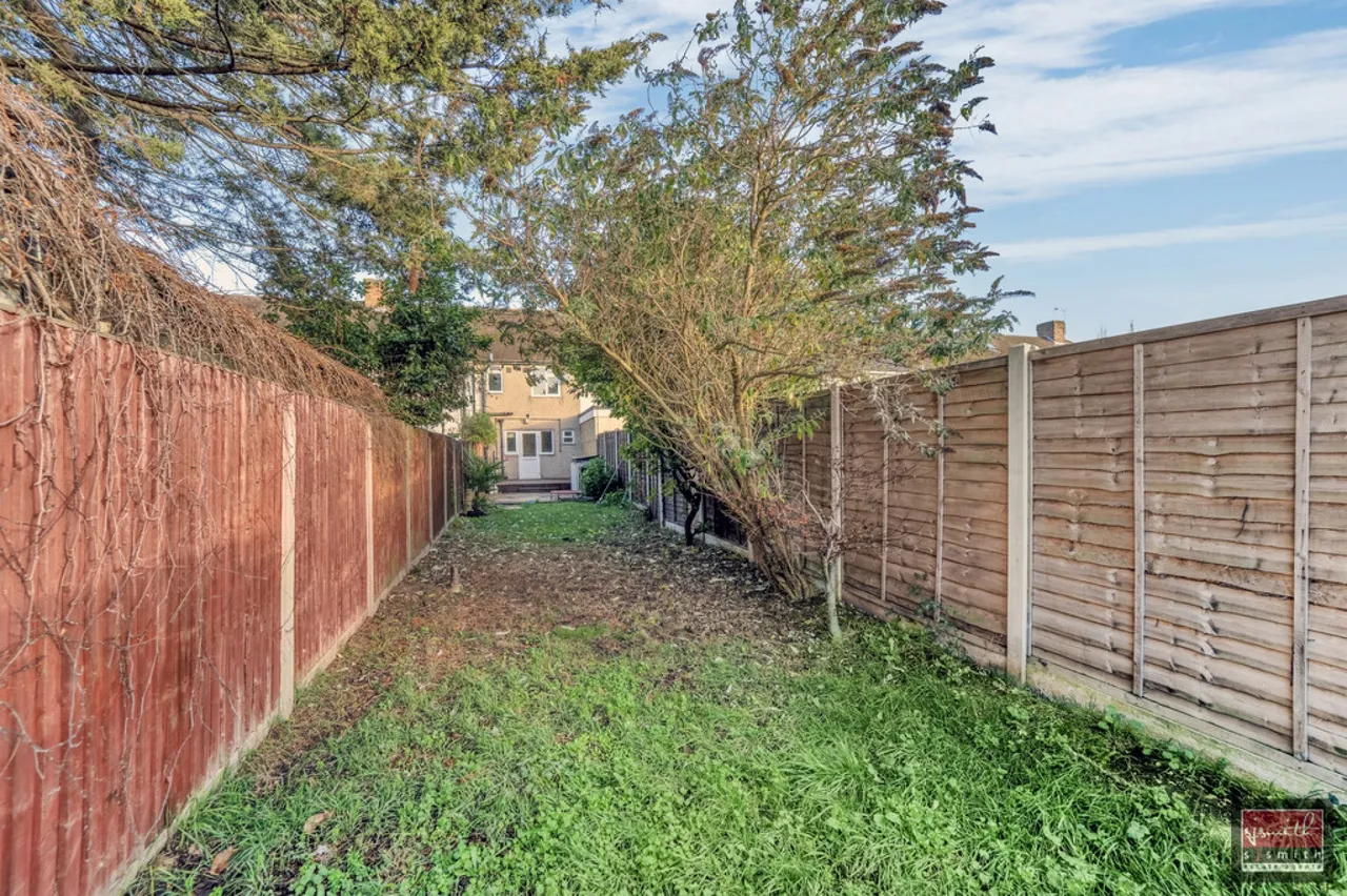Cranford Avenue, Stanwell, TW19, photo 11