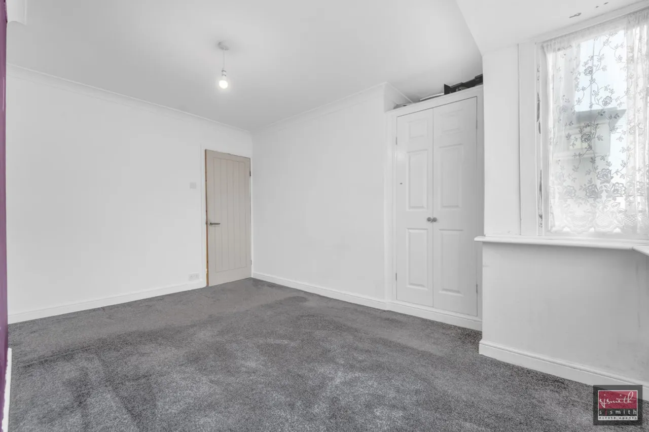 Cranford Avenue, Stanwell, TW19, photo 9