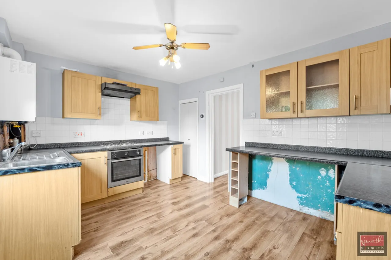 Cranford Avenue, Stanwell, TW19, photo 4