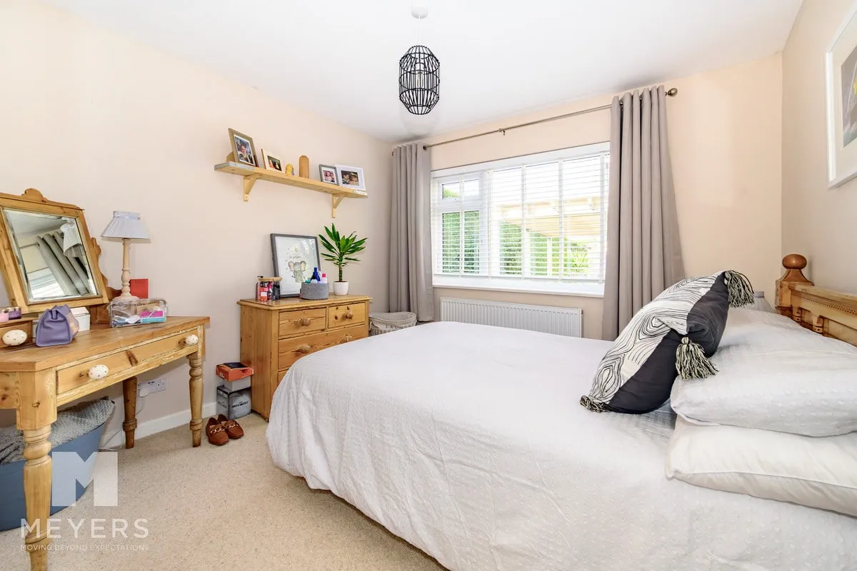 Conifer Close, St. Leonards, BH24, photo 18