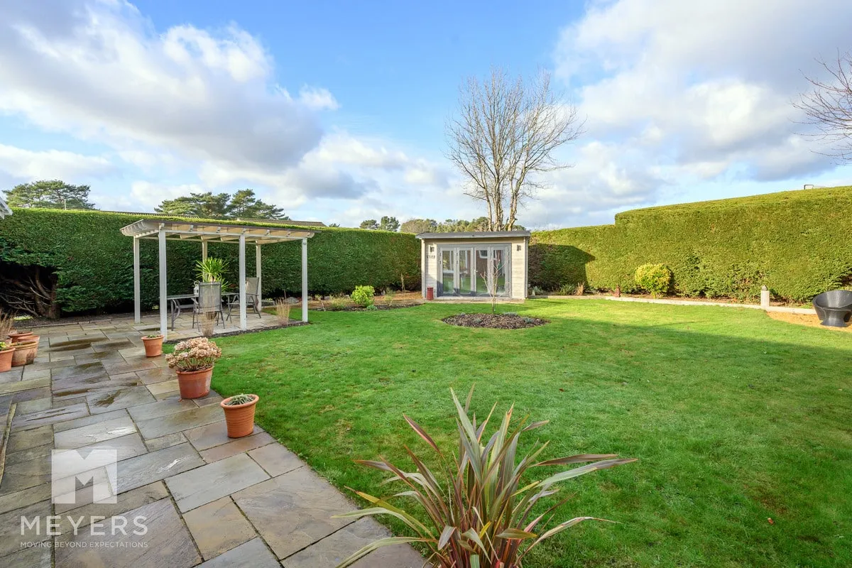 Conifer Close, St. Leonards, BH24, photo 5