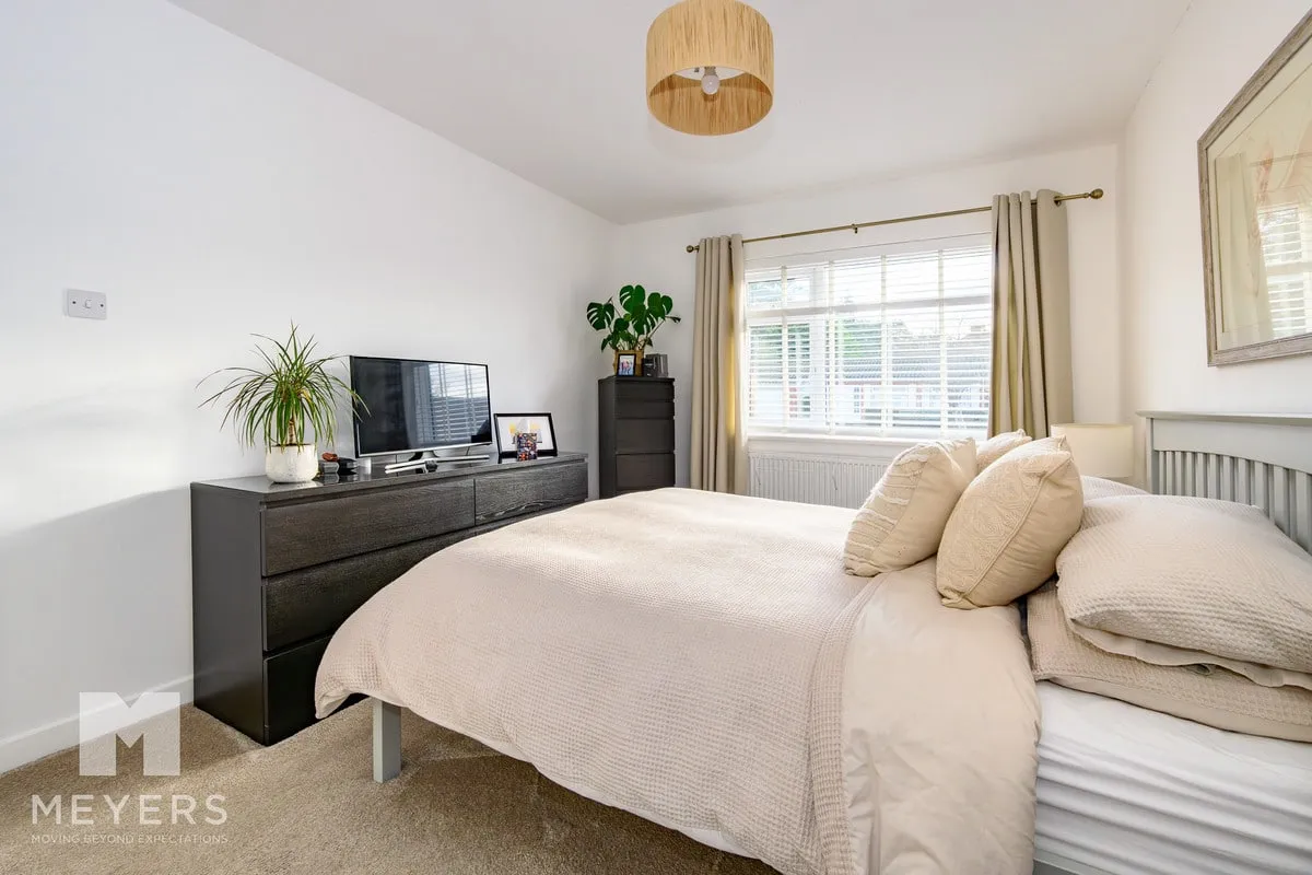 Conifer Close, St. Leonards, BH24, photo 15