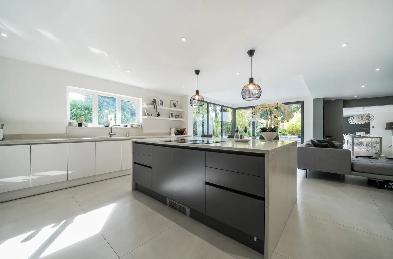 Rudd Hall Rise, Camberley, Surrey, GU15 2JZ, photo 4